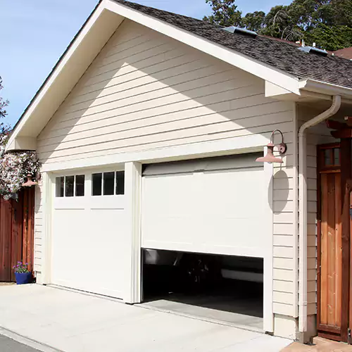 Amarr Stratford 1000 Garage Door
